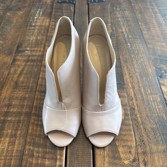 Women’s Nine West Peep Toe Bootie - Picture 1 of 6